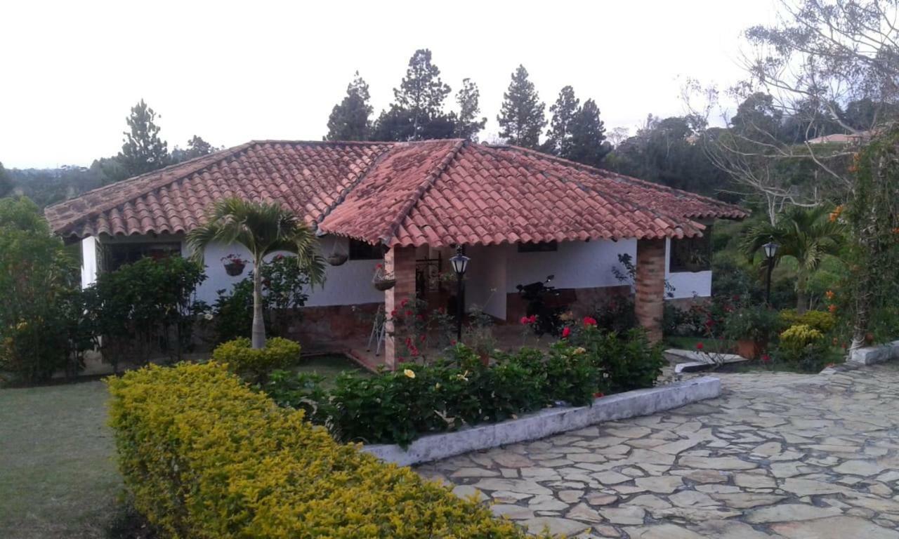 Villa El Rancho La Granja Esterno foto